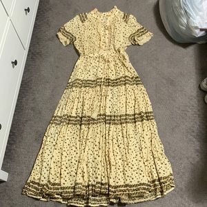 FREE PEOPLE MAXI DRESS!! Cute maxi pilgrim style dress with cinch tie waist